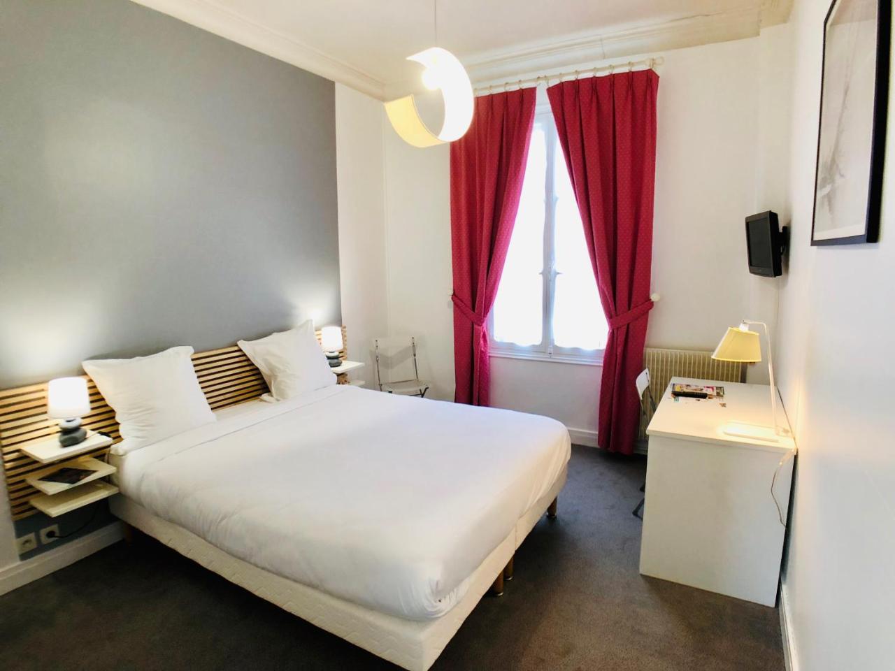 Cit'Hotel Le Volney Saumur Εξωτερικό φωτογραφία