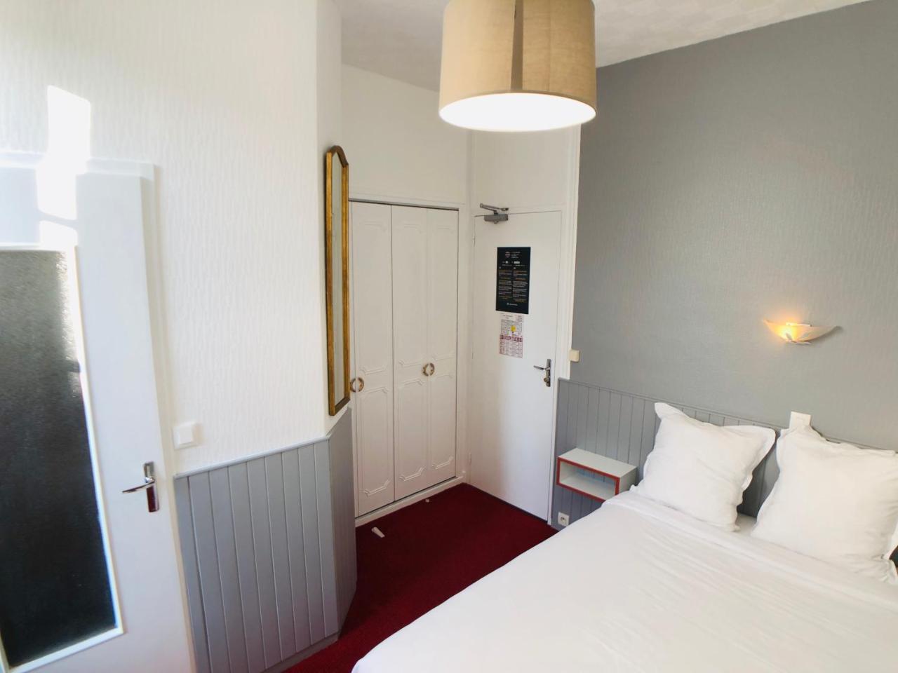 Cit'Hotel Le Volney Saumur Εξωτερικό φωτογραφία